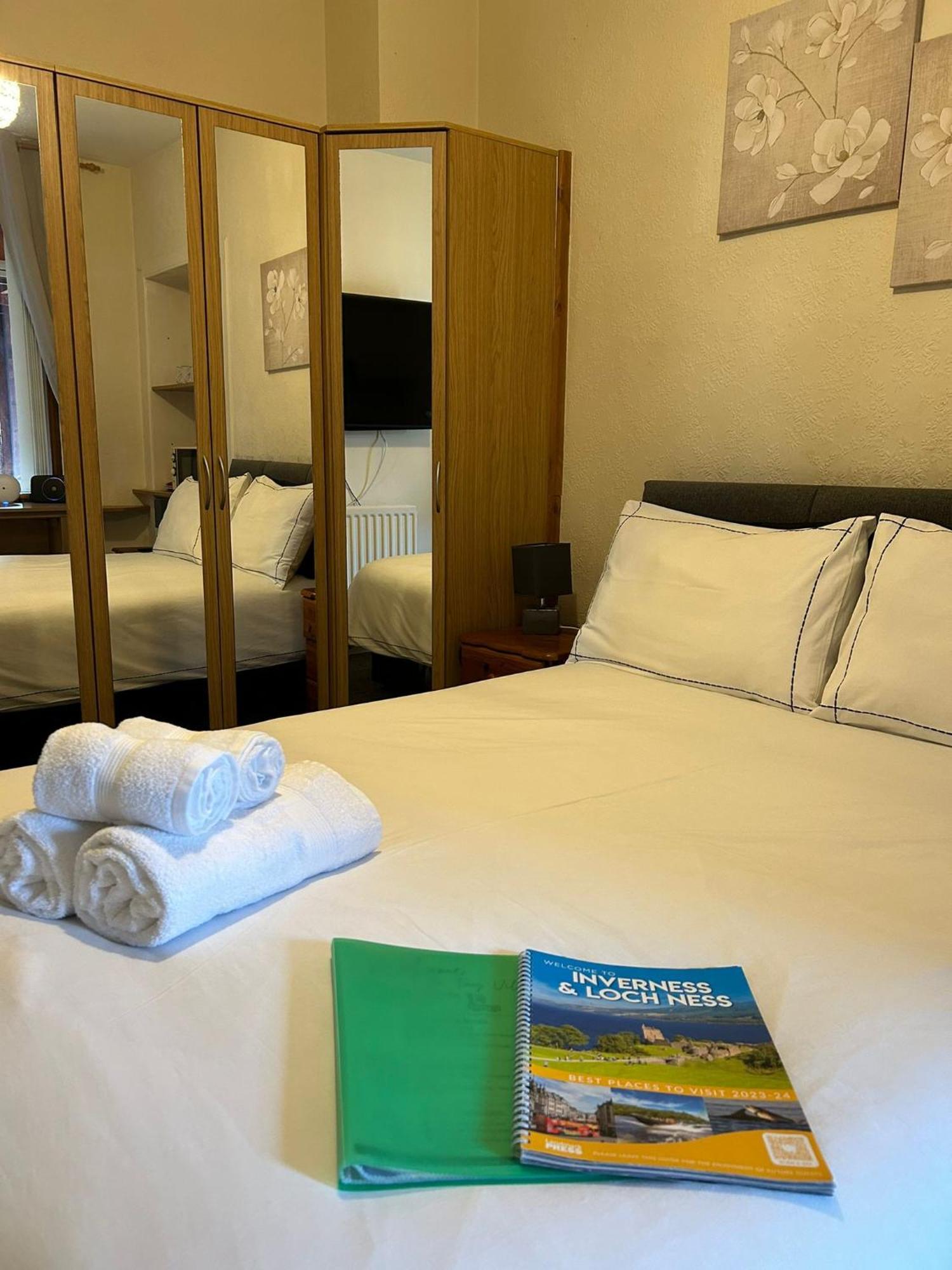 Tay Villa Inverness Ngoại thất bức ảnh