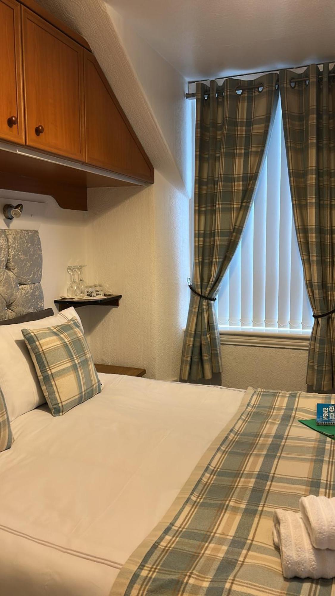 Tay Villa Inverness Ngoại thất bức ảnh